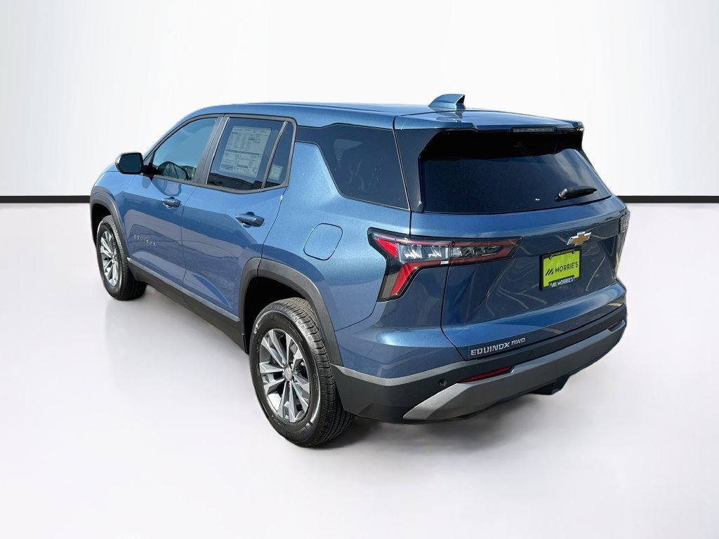 2027 Chevrolet Equinox LT - Photo 5