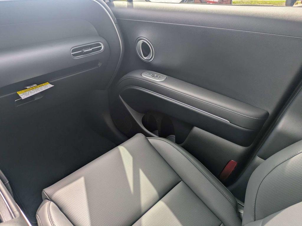 New 2026 White Hyundai Blue SEL 7P image 18
