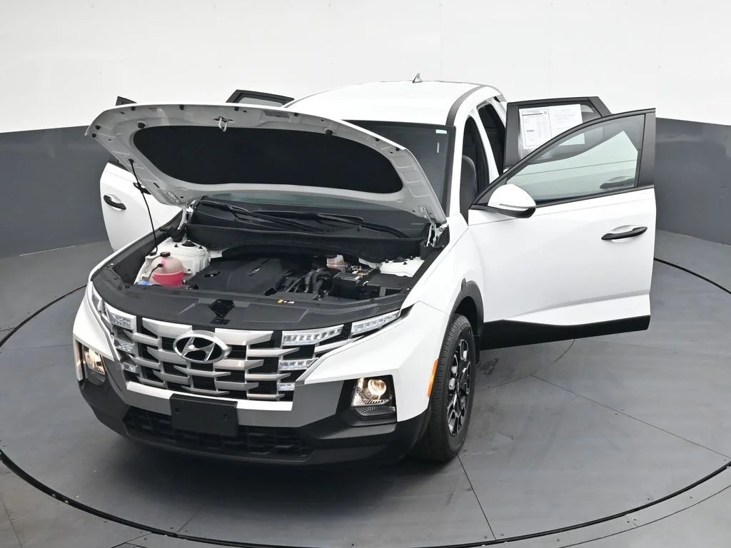 Used 2023 White Hyundai SEL image 50