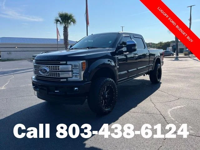 Used 2017  Ford Platinum image 43