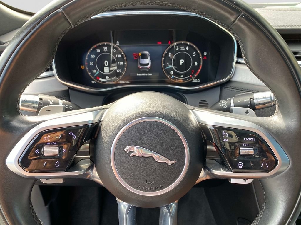 Used 2021  Jaguar P250 image 16