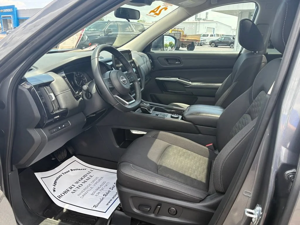 Used 2024 Gun Metallic Nissan SV image 11