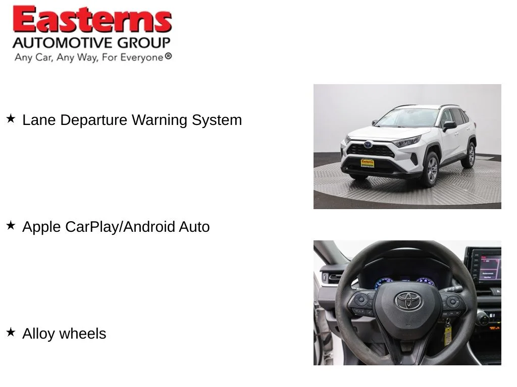 Used 2022 White Toyota LE image 11