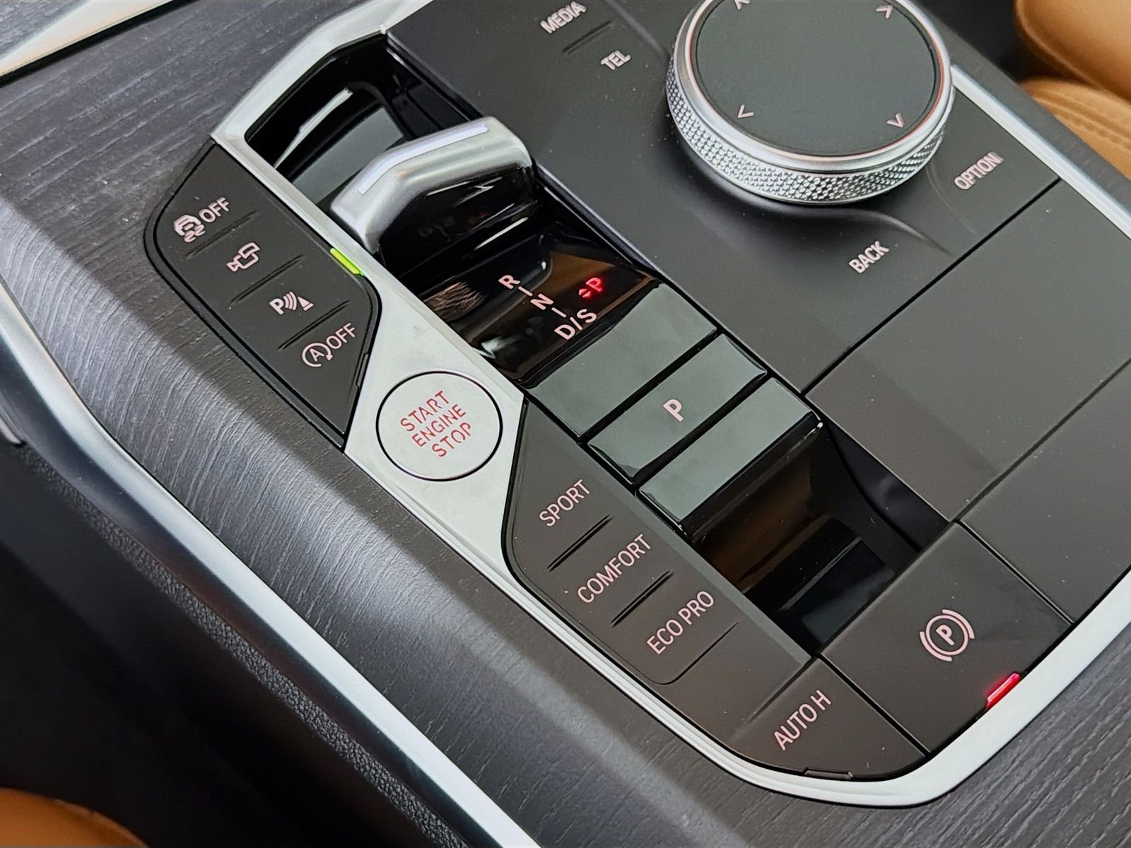 New 2026 Skyscraper Grey Metallic BMW 330i image 17
