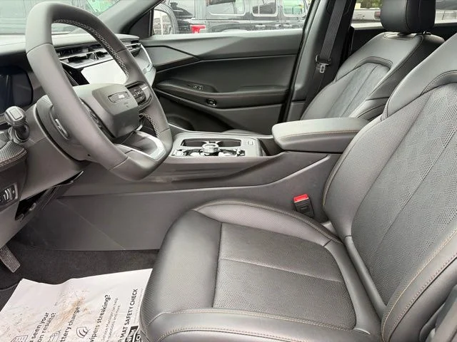 New 2026 Sting-Gray Clear-Coat Exterior Paint Jeep Overland image 13