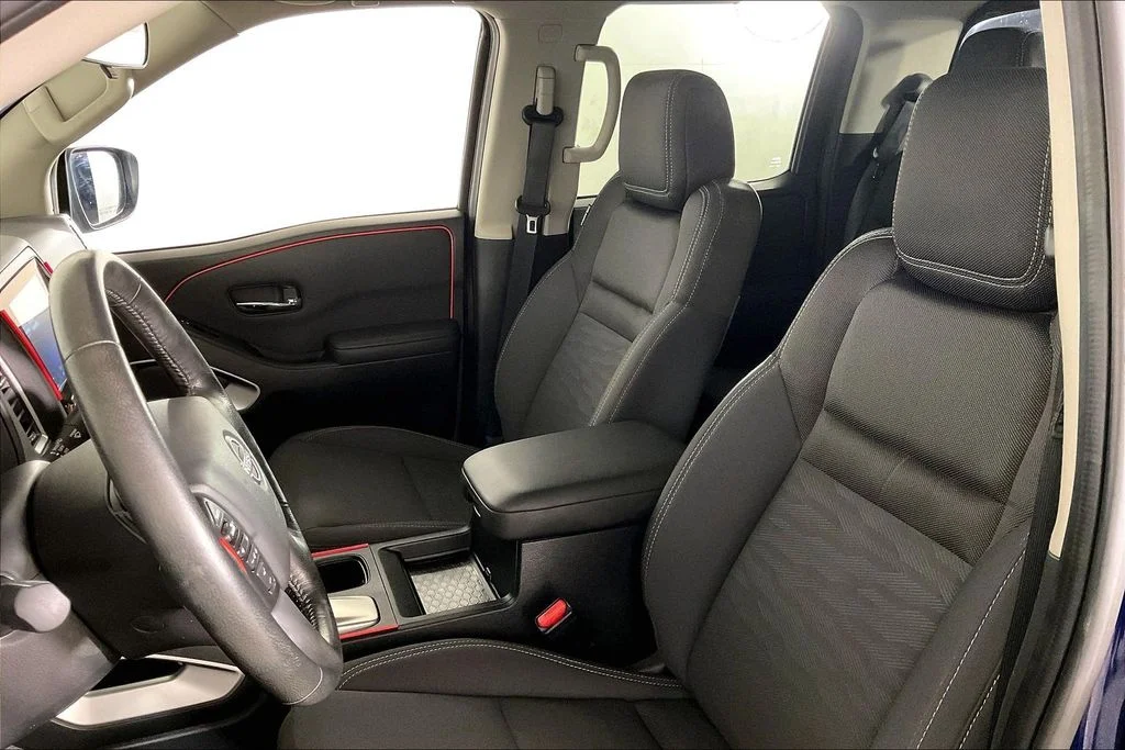 Used 2022 Blue Nissan SV image 24