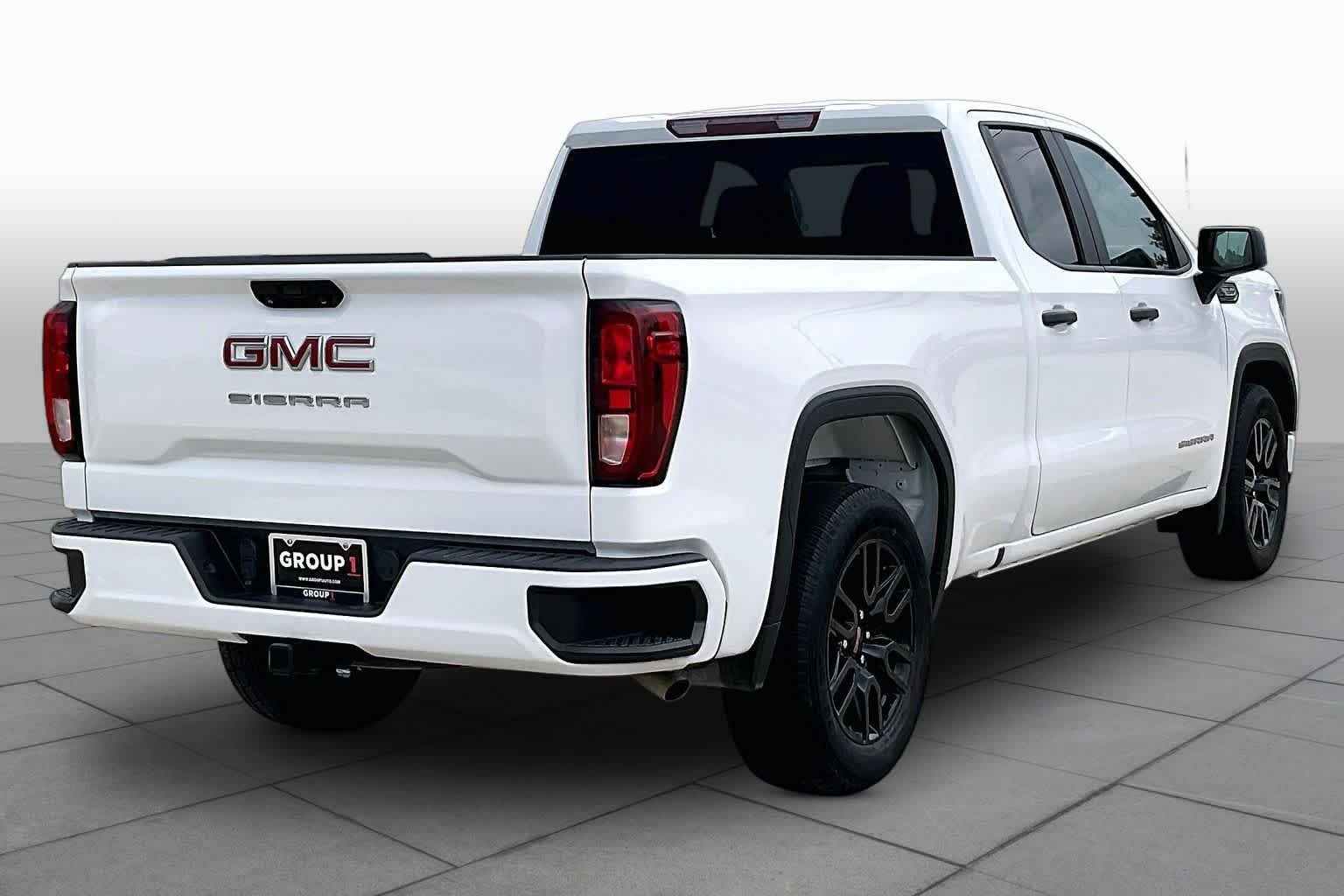 Used 2023 Summit White GMC Pro image 13