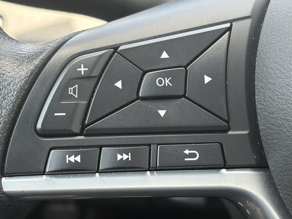 2025 Nissan Altima SV - Photo 18