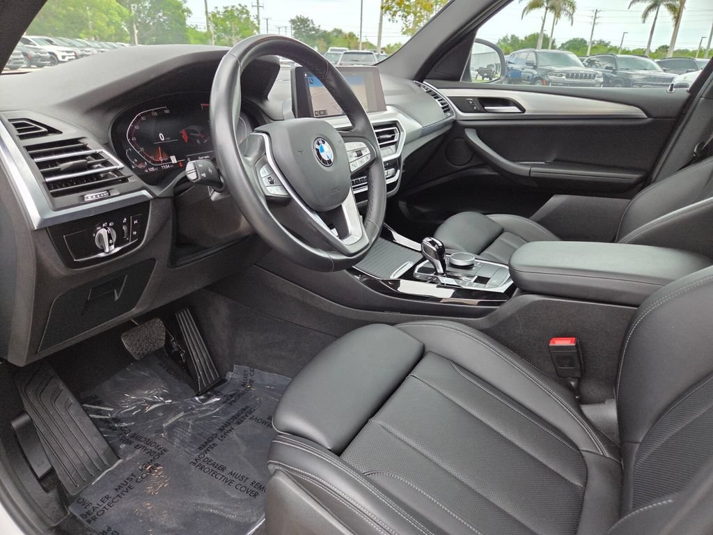 Used 2024 Mineral White Metallic BMW sDrive30i image 29