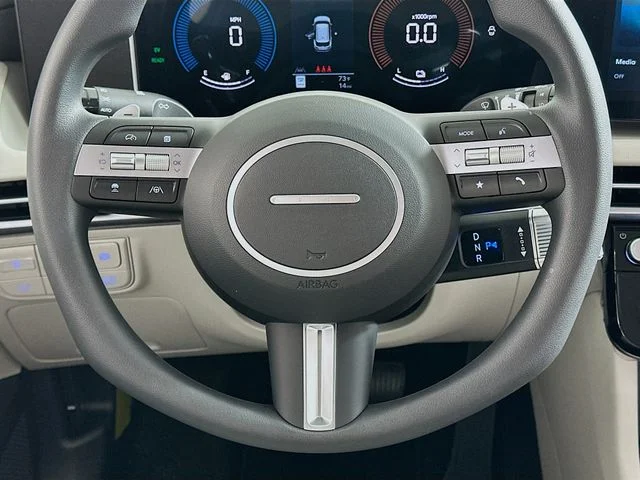 New 2026 Hyundai TUCSON HYBRID SEL