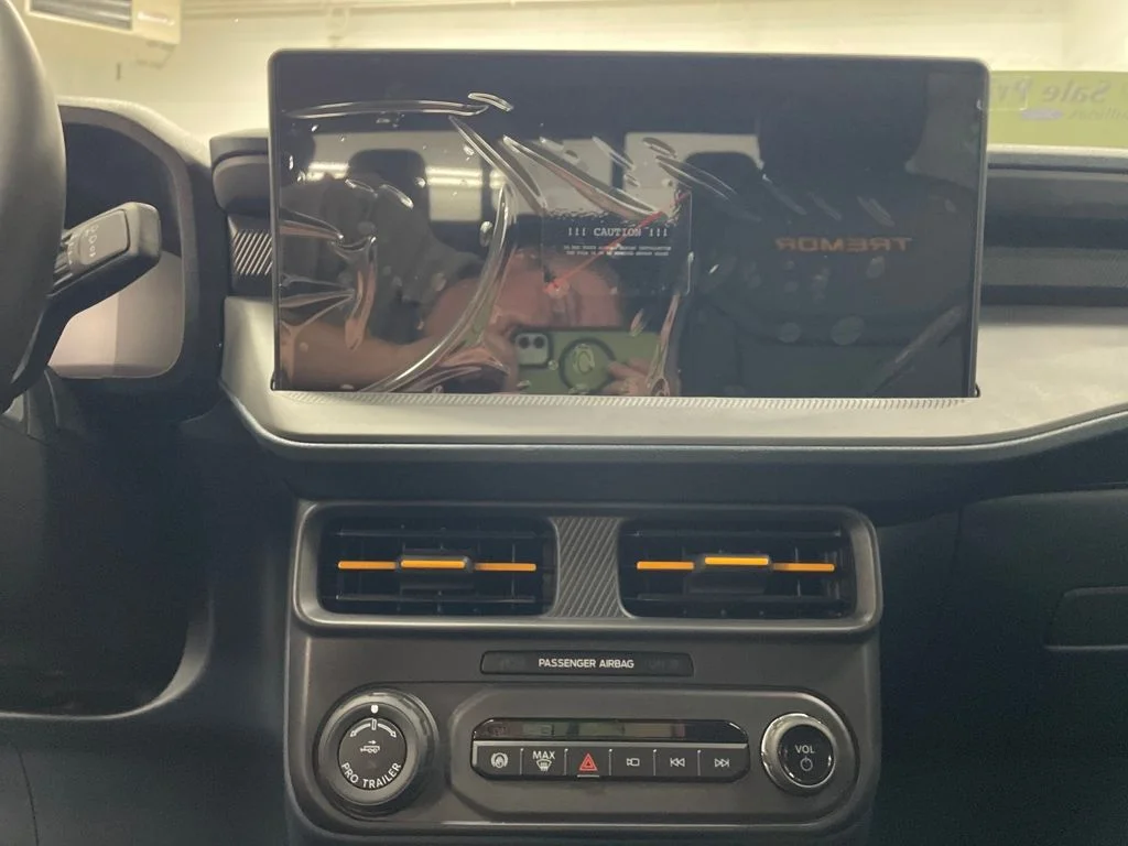 New 2025 Gray Ford Tremor image 21