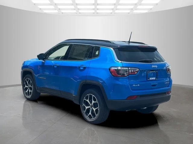 New 2026 Hydro Blue Pearl-Coat Exterior Paint Jeep Limited image 5