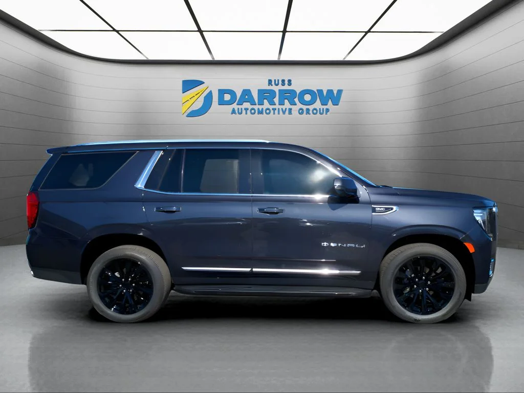 Used 2023 Silver GMC Denali image 6