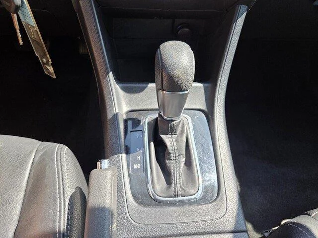 Used 2015 SILVER SUBARU 2.0ILM image 18