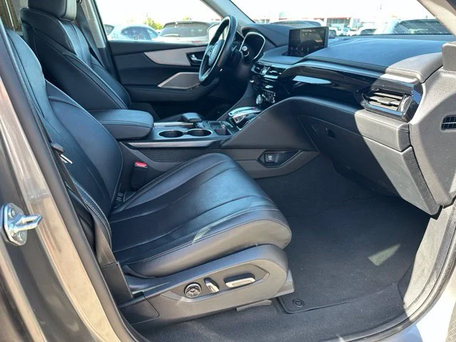 Used 2024 Liquid Carbon Metallic Acura SH-AWD TECH image 18