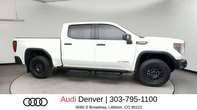 Used 2024 White GMC AT4X image 9