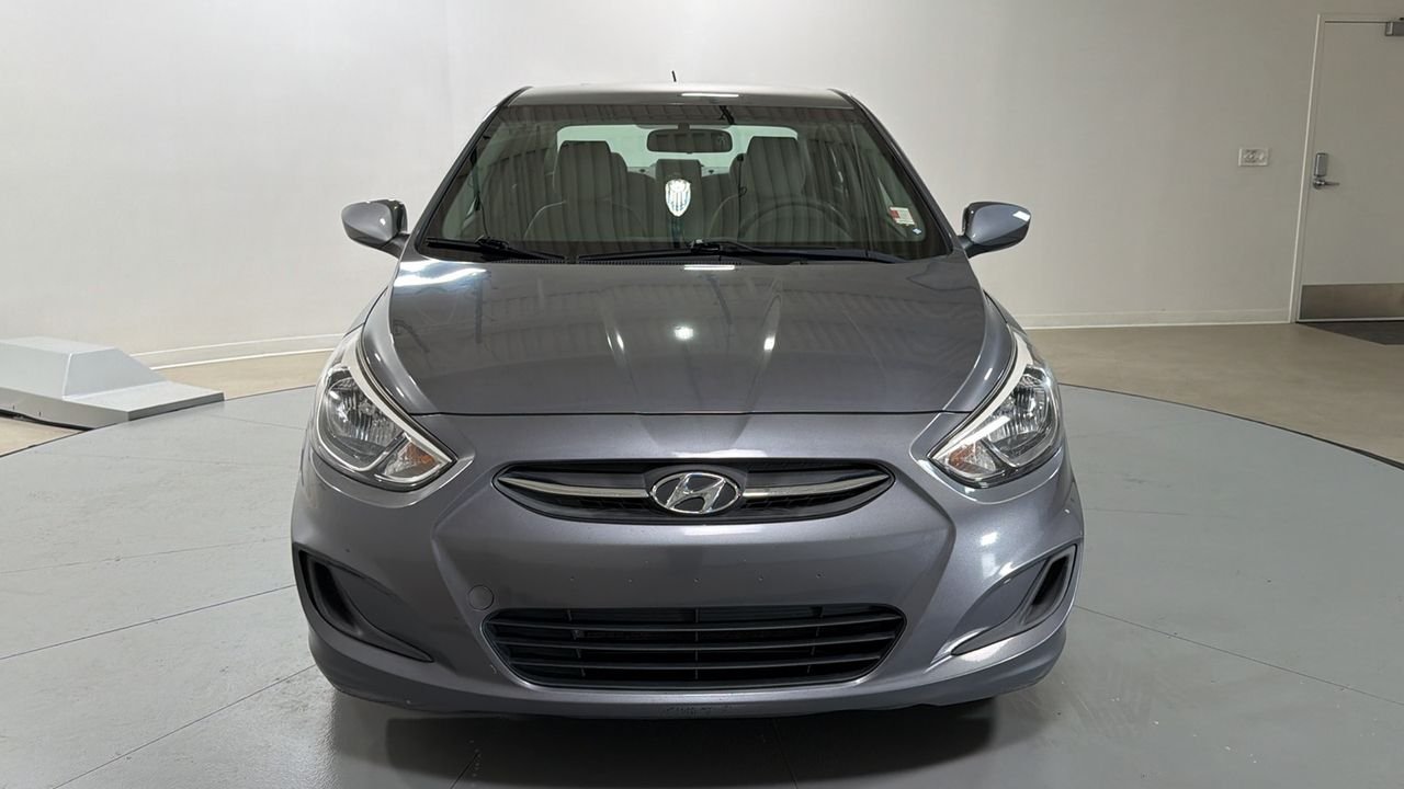 Used 2017 Gray Hyundai SE image 2