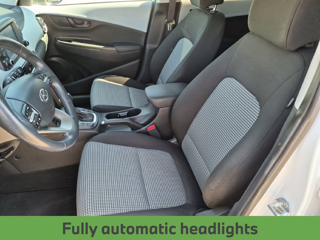 Used 2020 White Hyundai SEL Plus image 17