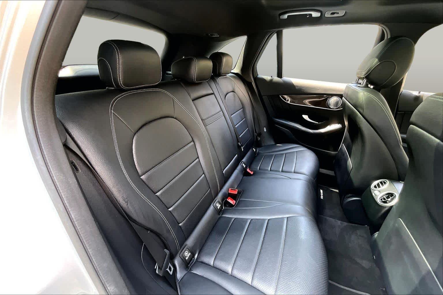 Certified Used 2020 Iridium Silver Metallic Mercedes-Benz GLC 300 image 29