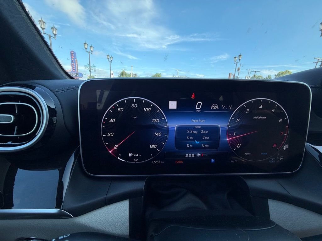 Used 2023 Blue Mercedes-Benz GLC 300 image 12