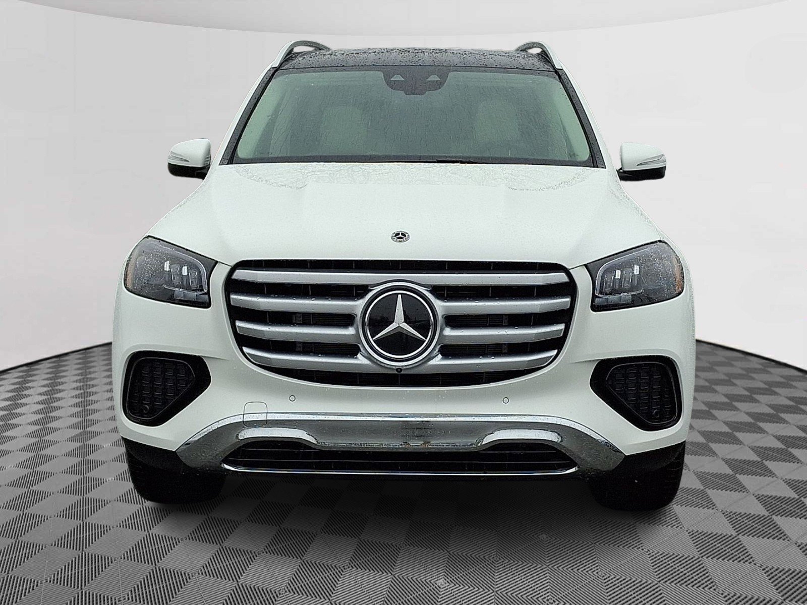New 2026 Polar White Mercedes-Benz GLS 450 image 2