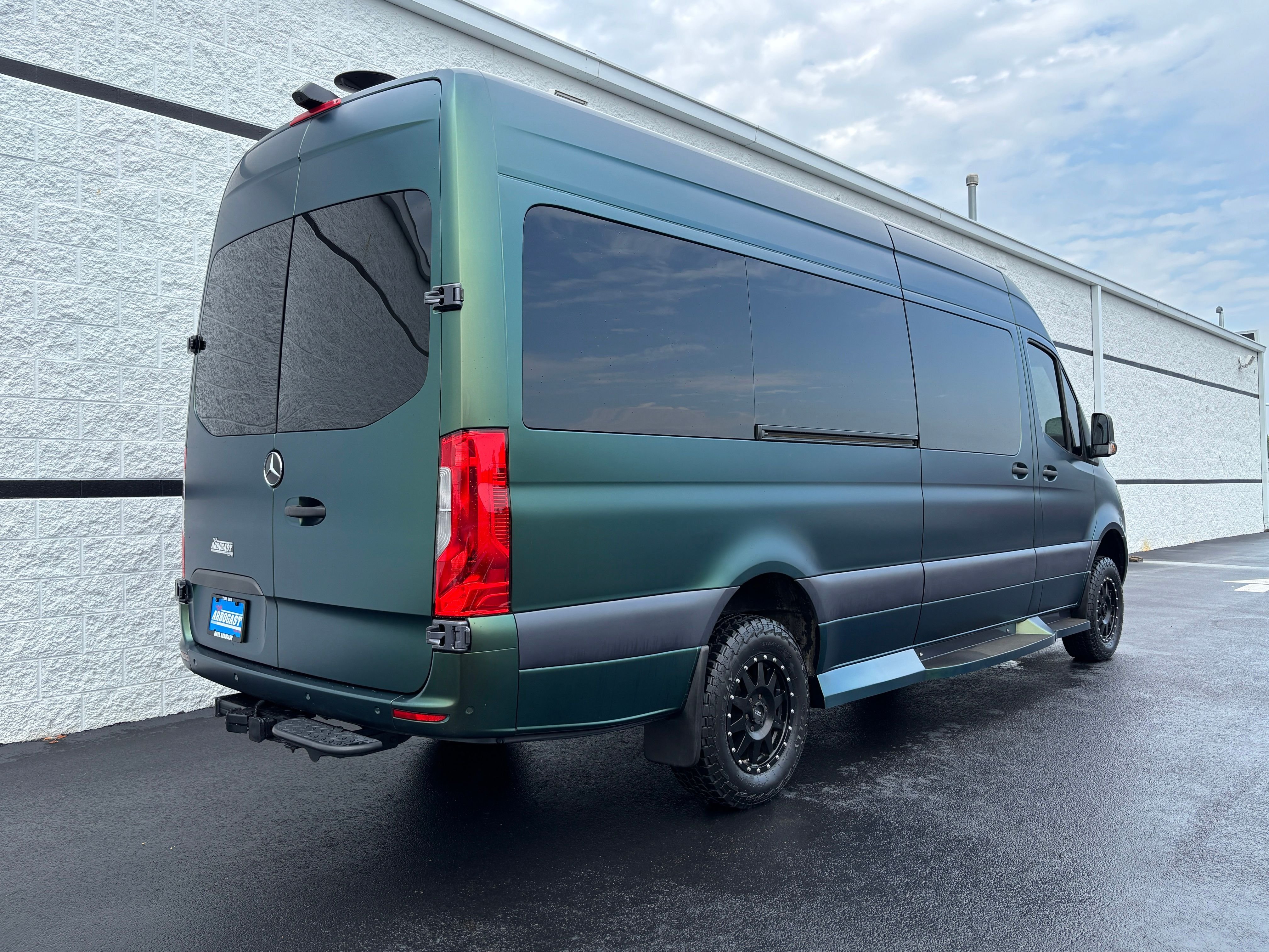 Used 2021 Gray Mercedes-Benz Midwest Touring image 8