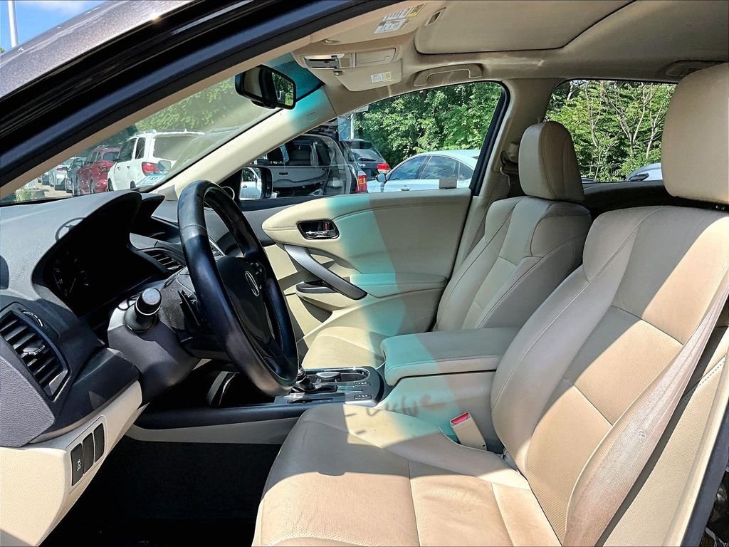 Used 2015 Black Acura Base image 4