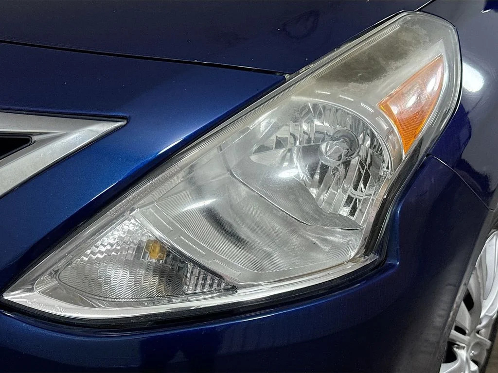 Used 2018 Blue Nissan 1.6 SV image 33