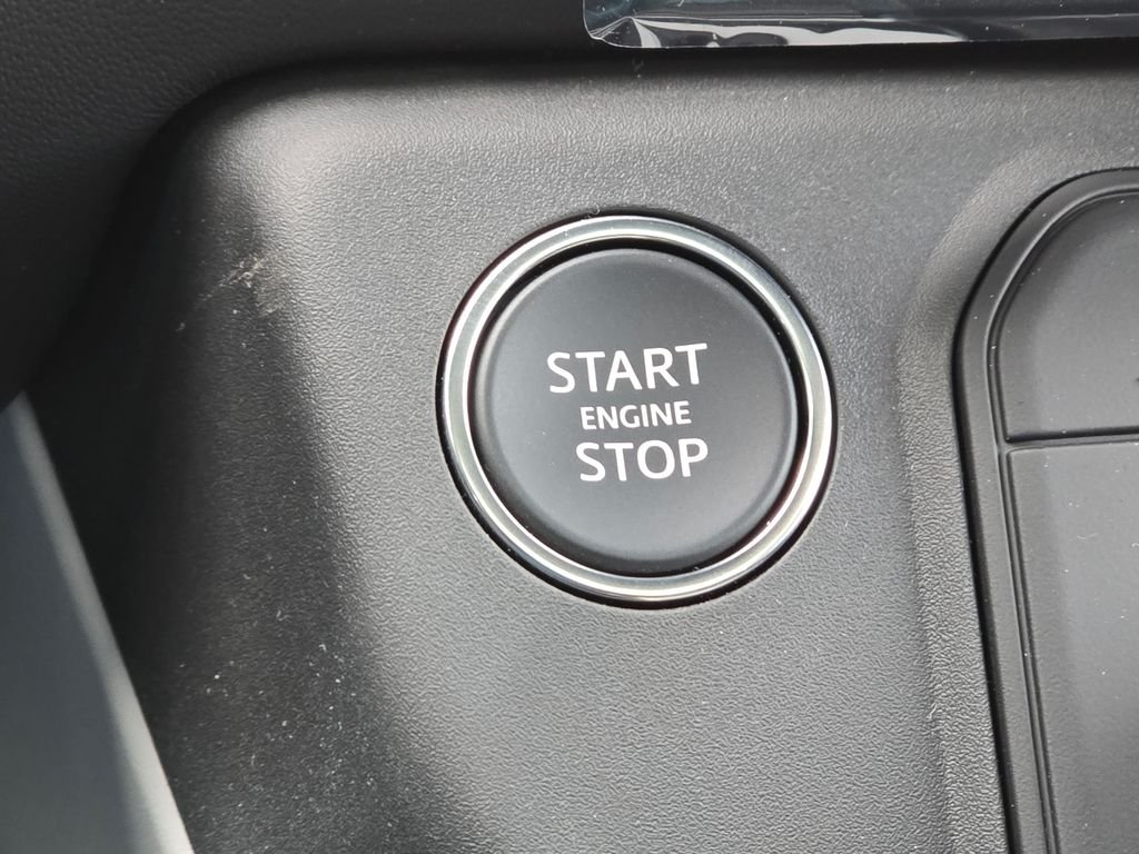 2026 Land Rover Defender X-Dynamic SE - Photo 14