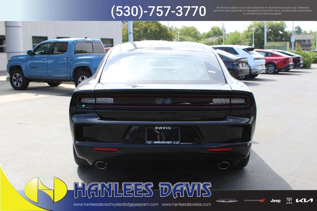 New 2026 Diamond Black Crystal Pearlcoat Dodge R/T image 8