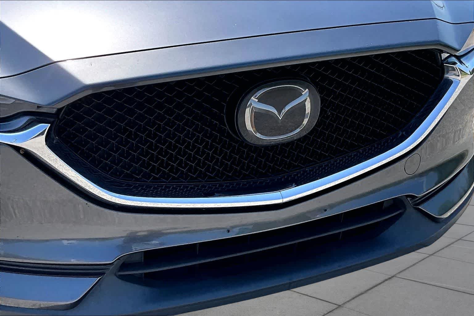 Used 2019 Machine Gray Metallic Mazda Grand Touring image 30
