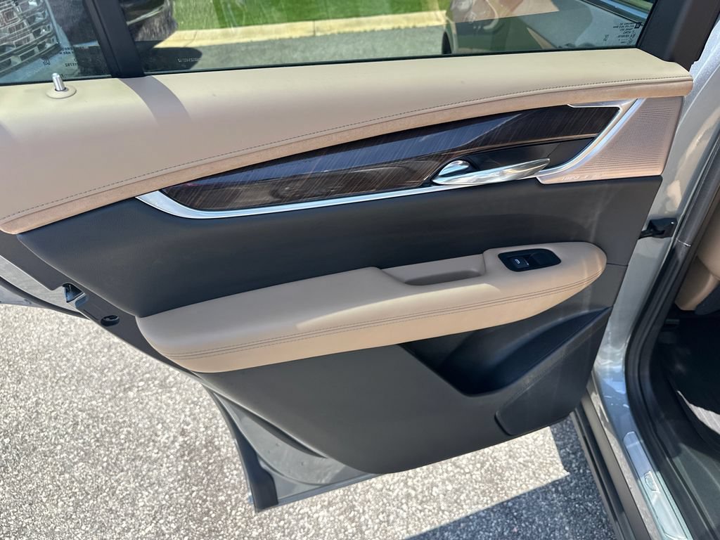 2025 Cadillac XT6 Premium Luxury - Photo 23