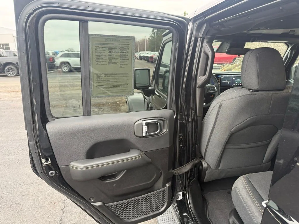 Used 2025 Black Jeep Sahara 4xe image 29