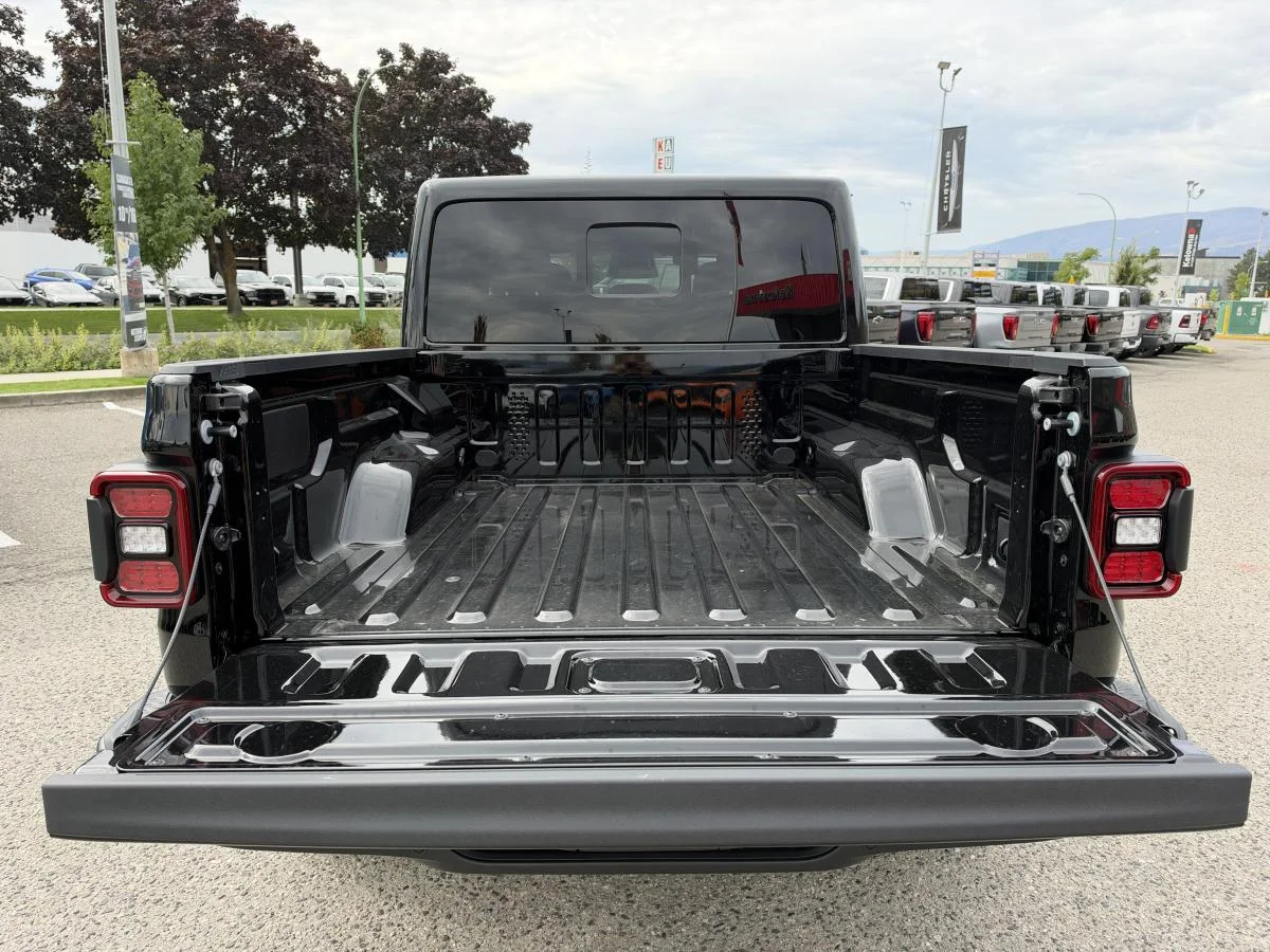 New 2026 Black Jeep Nighthawk image 6