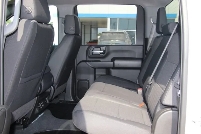 2026 Chevrolet Silverado 2500 HD Custom - Photo 19