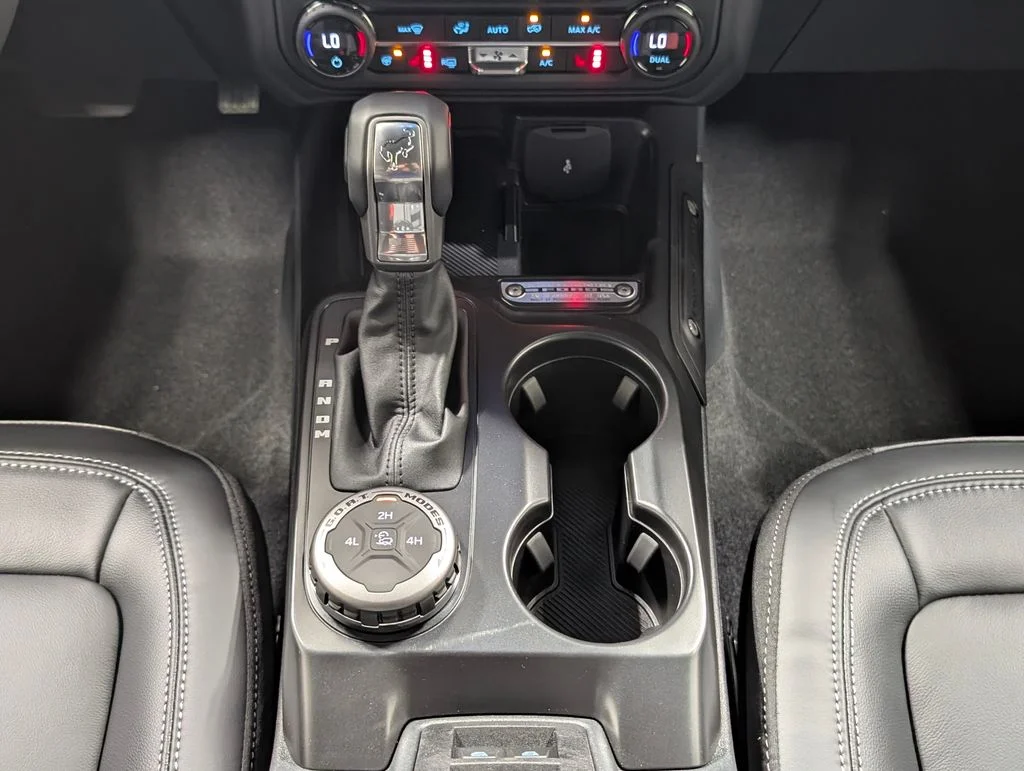New 2026 Avalanche Gray Ford Outer Banks® image 7