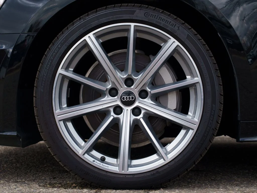 Used 2025 Black Audi 45 S line Premium image 13