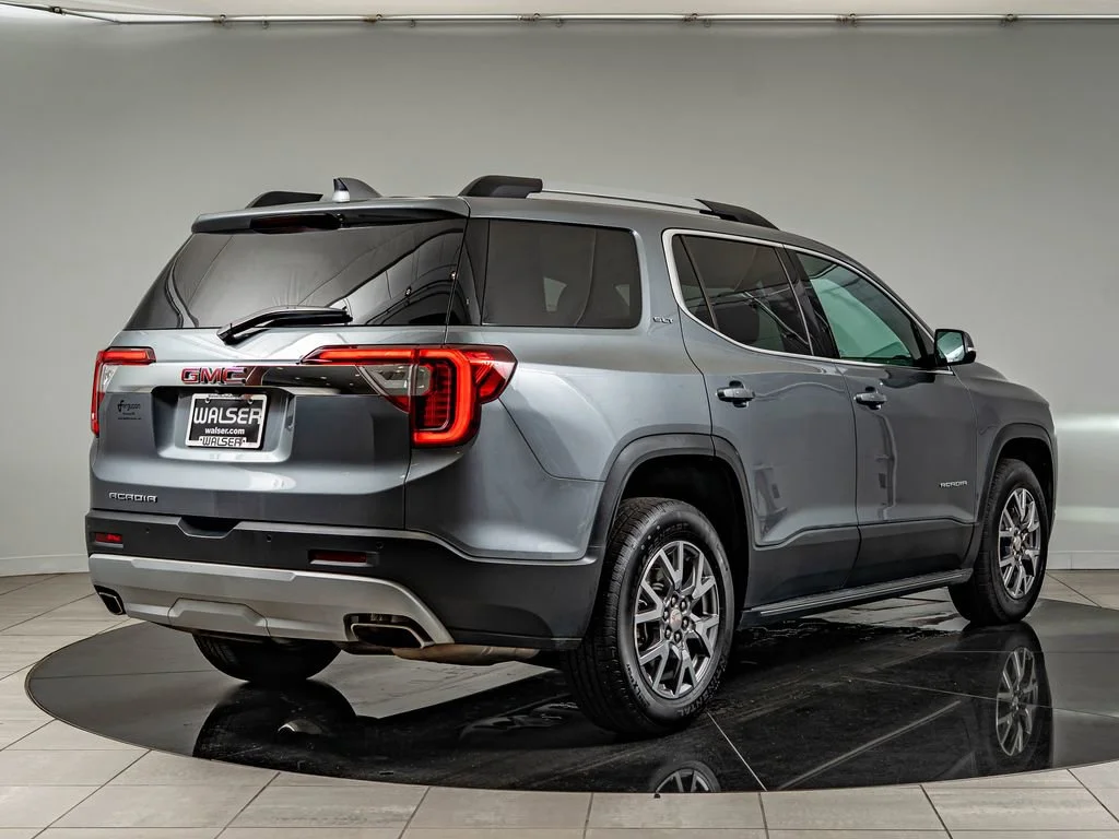 Used 2020 Satin Steel Metallic GMC SLT image 5