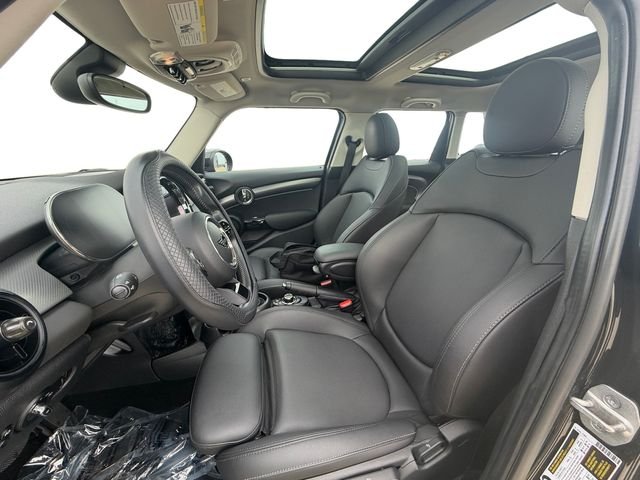 Used 2024 Black MINI Signature image 10