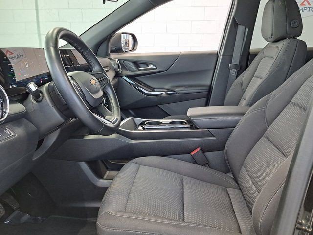 Used 2025 Mosaic Black Metallic Chevrolet LT image 22