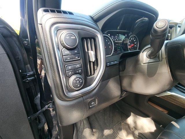 Used 2021 Black Chevrolet High Country image 28