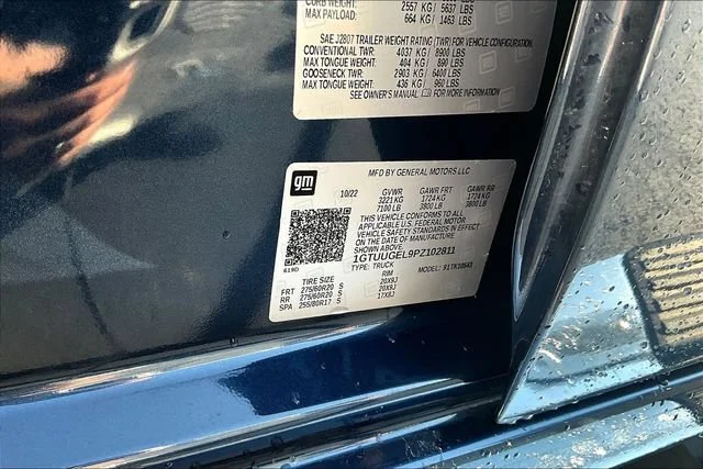 Used 2023 PACIFIC BLUE METALLIC GMC Denali image 18
