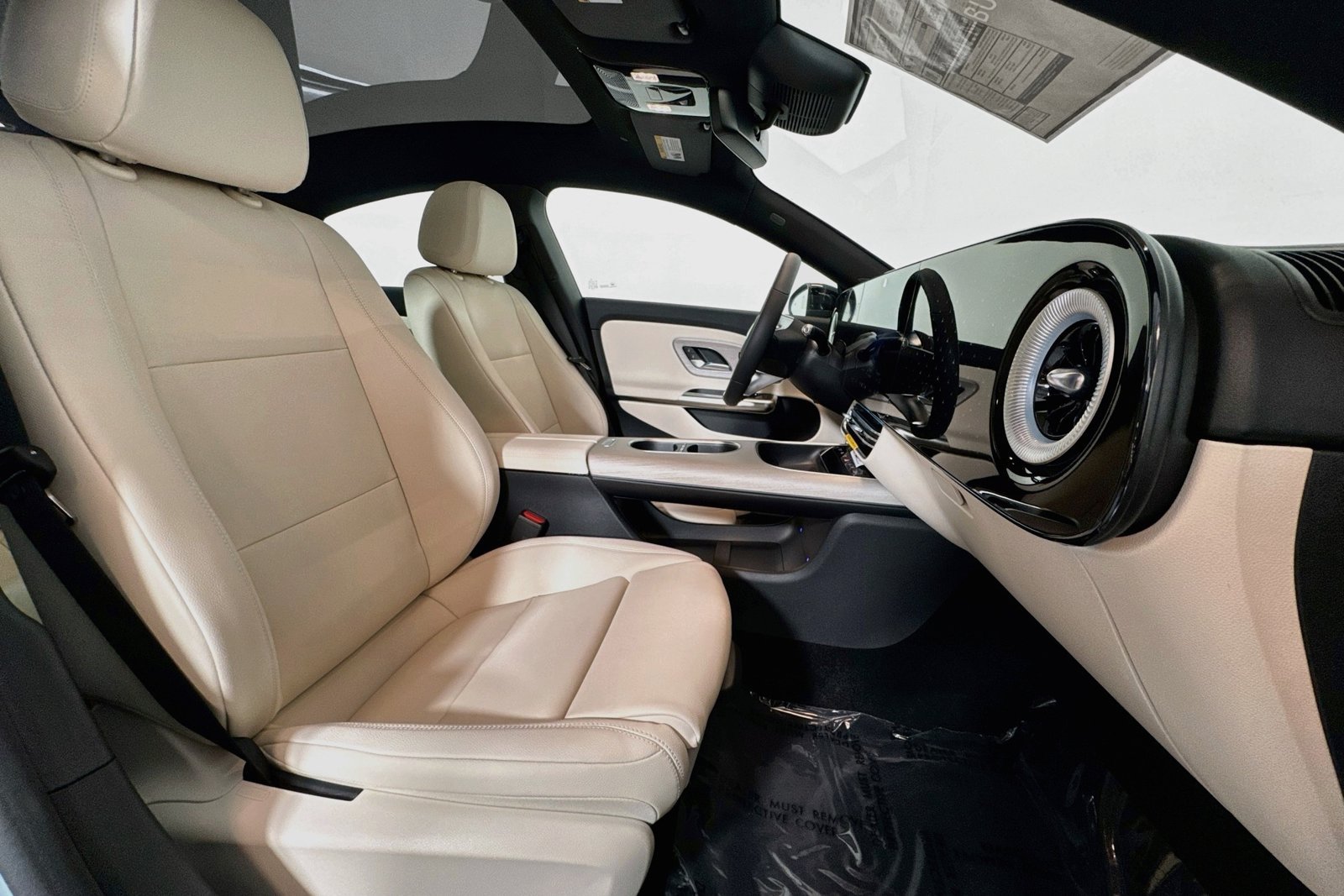 New 2027 Liquid Crystal Green Mercedes-Benz CLA 250+ Electric image 25