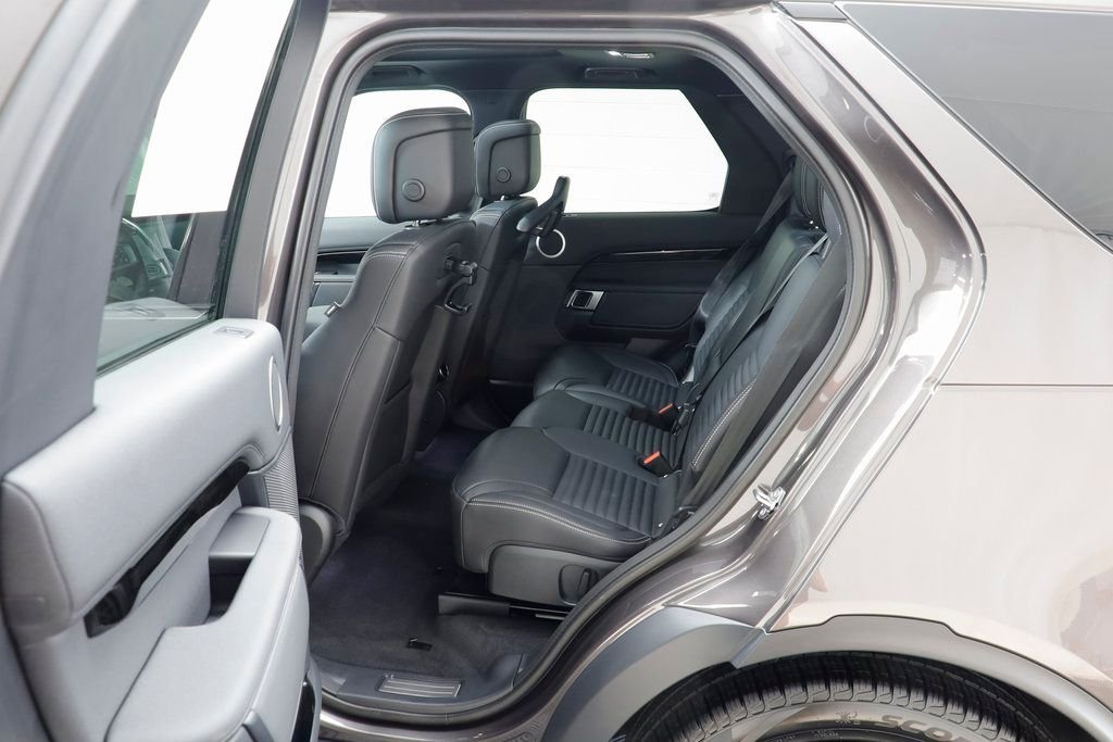 2025 Land Rover Discovery S - Photo 15