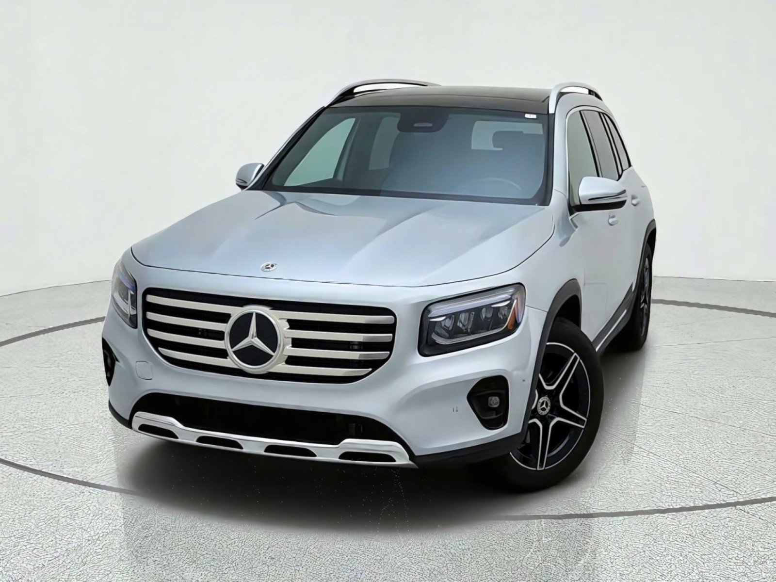 New 2026 Cirrus Silver Metallic Mercedes-Benz GLB 250 SUV image 30
