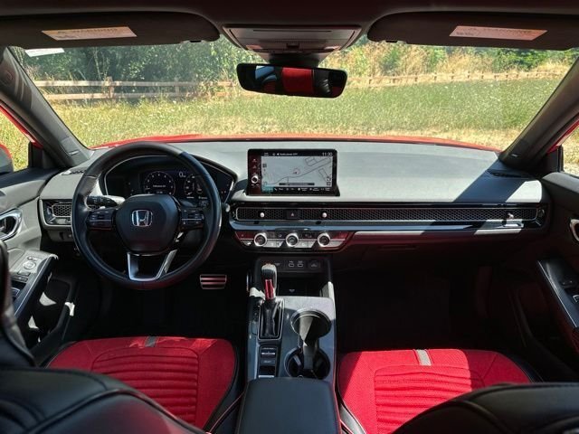 2022 Honda Civic Hatchback Sport Touring - Photo 25