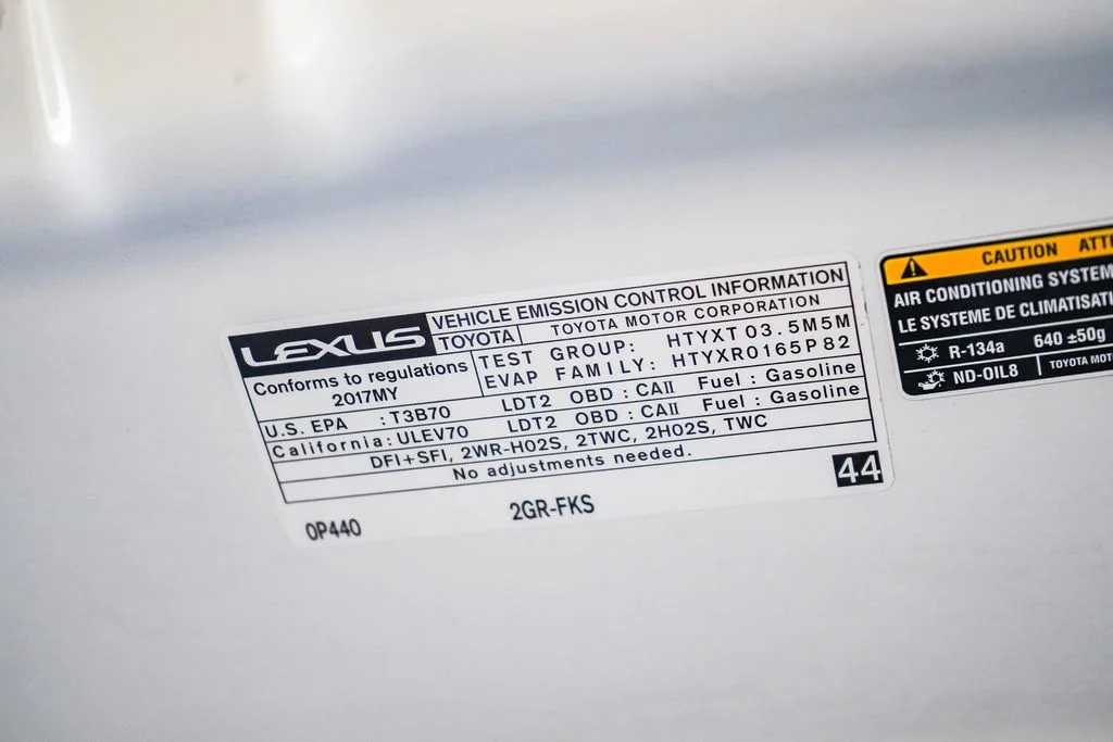 Used 2017 White Lexus 350 image 26