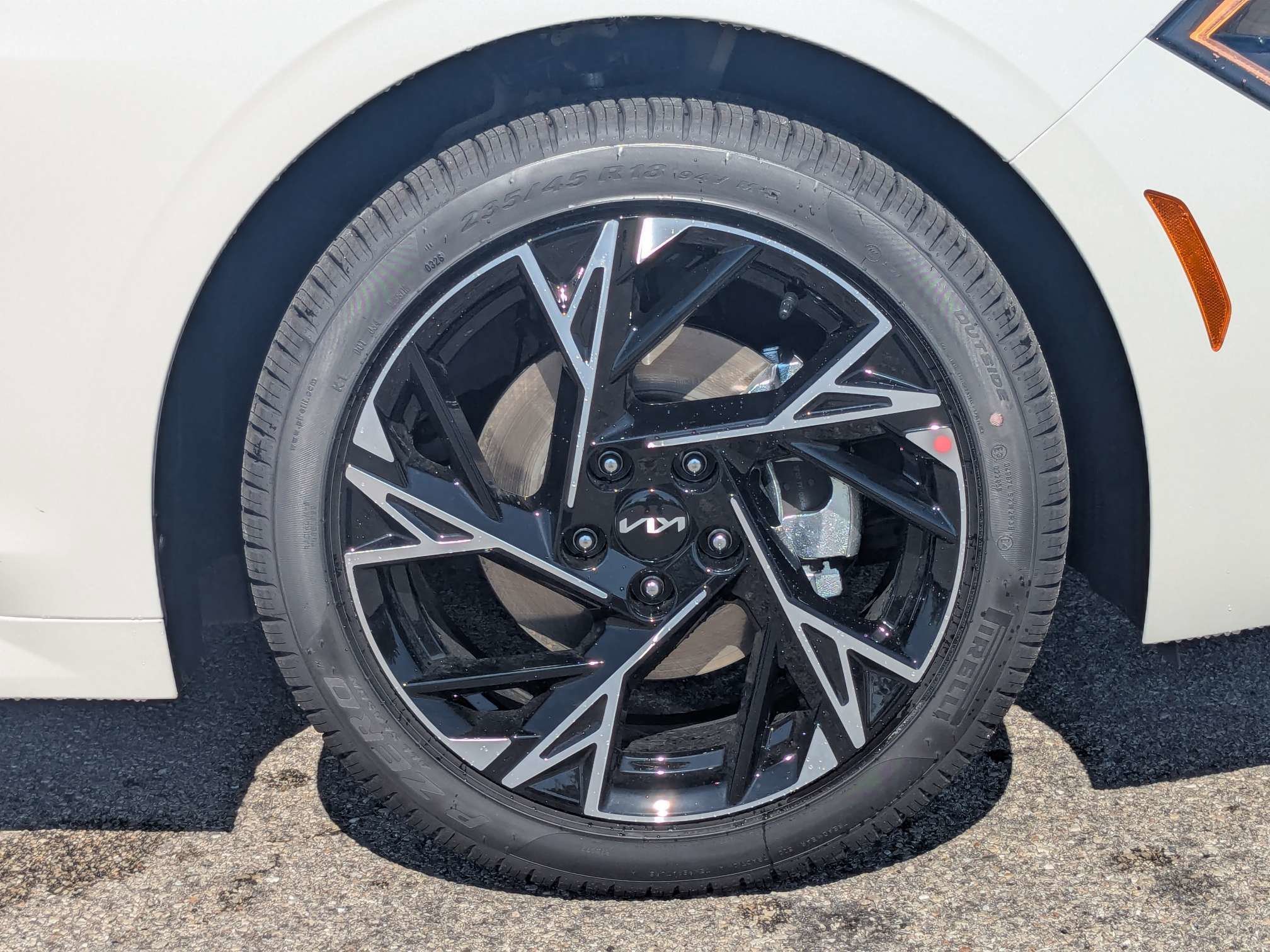 New 2026 Snow White Pearl Kia GT-Line FWD image 11