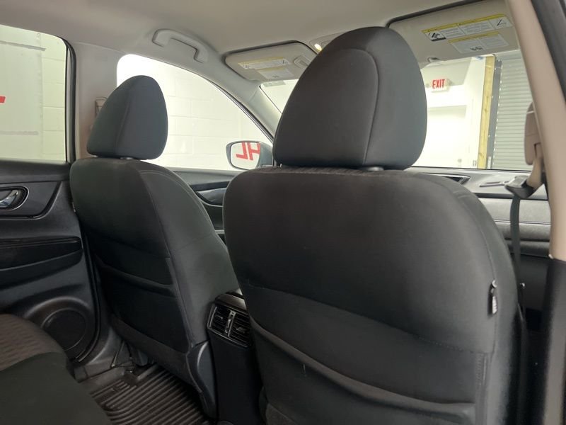 Used 2018 Silver Nissan SV image 11