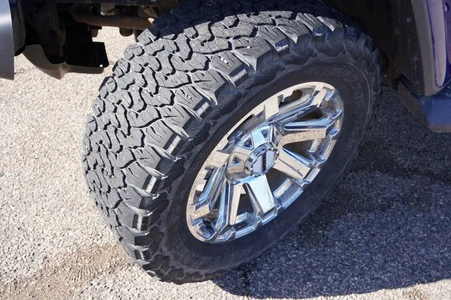 Used 2019 Blue Jeep Unlimited Sahara image 13
